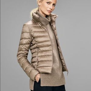 Uniqlo Women's Ultra Light Down Packable Jacket